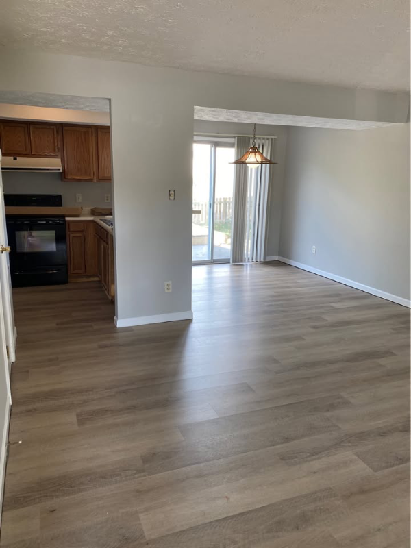 9200 Shady Mill Ln - Photo 3 of 10