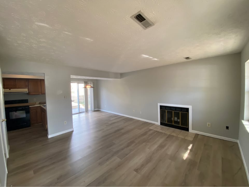 9200 Shady Mill Ln - Photo 4 of 10