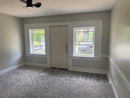featured image of 2738 4th Ave #2740