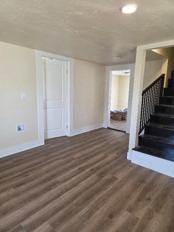 415 W Oakland St - Photo 6 of 9