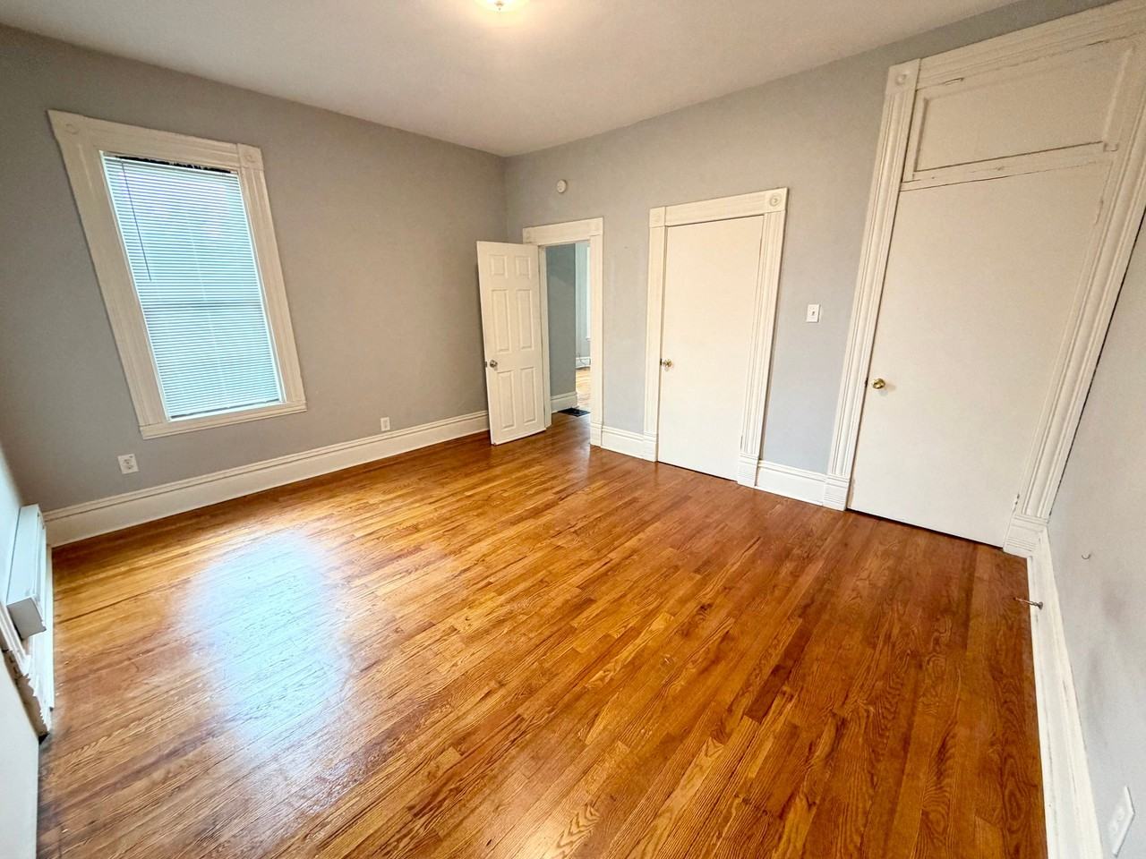 3514 3rd St #5 - Photo 4 of 12