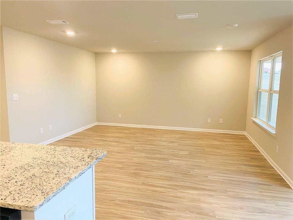 10849 Burlington Way N #1 - Photo 6 of 16