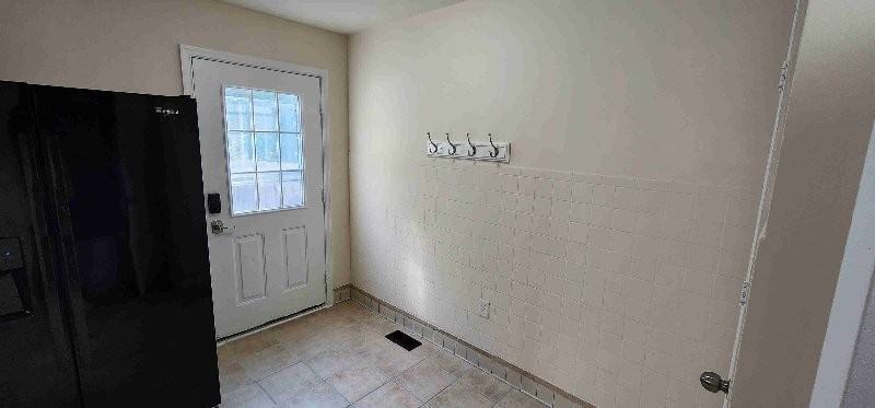 6 Cole Blvd - Photo 4 of 14