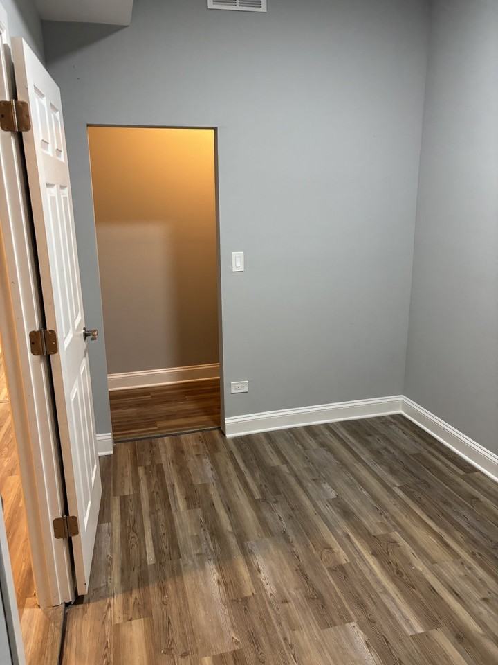 1620 S Kedvale Ave #2 - Photo 5 of 20