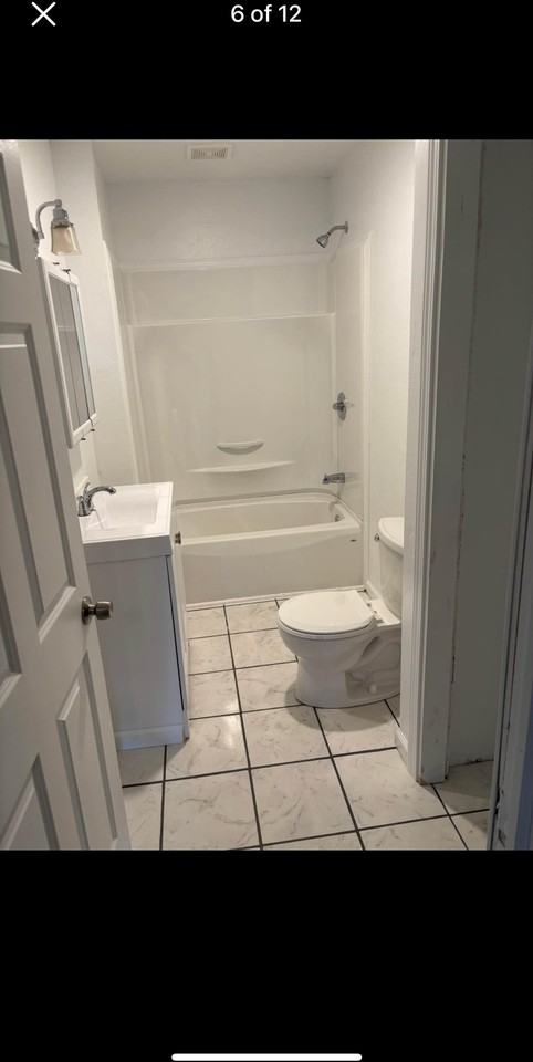 404 1st St - Photo 6 of 12