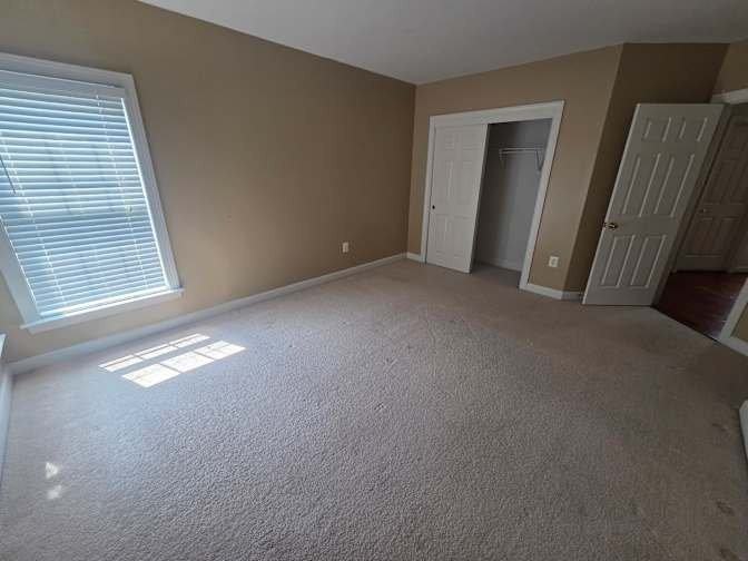 3374 Dondis Creek Dr - Photo 4 of 10