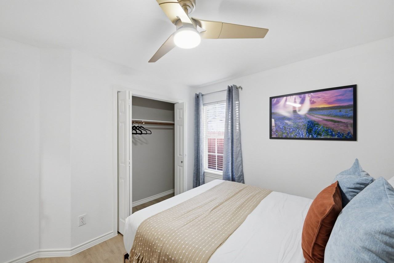 3565 Dreyfus St - Photo 2 of 20