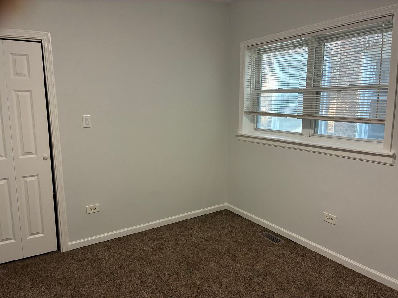 8144 S Marshfield Ave #1 - Photo 6 of 17