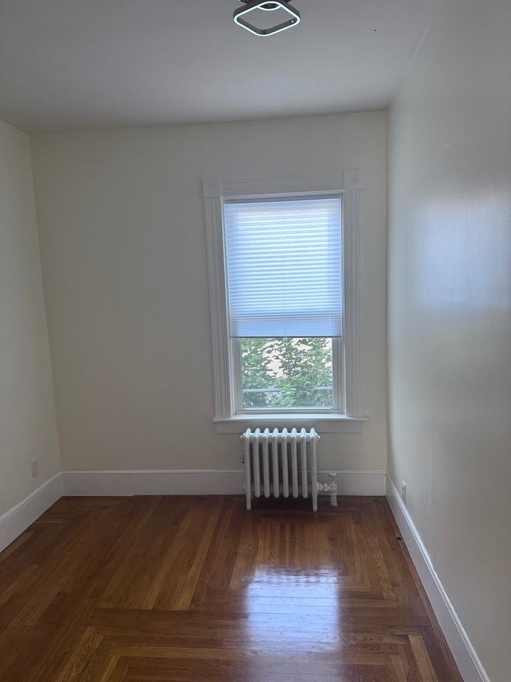200 Ballou St #1 - Photo 2 of 8
