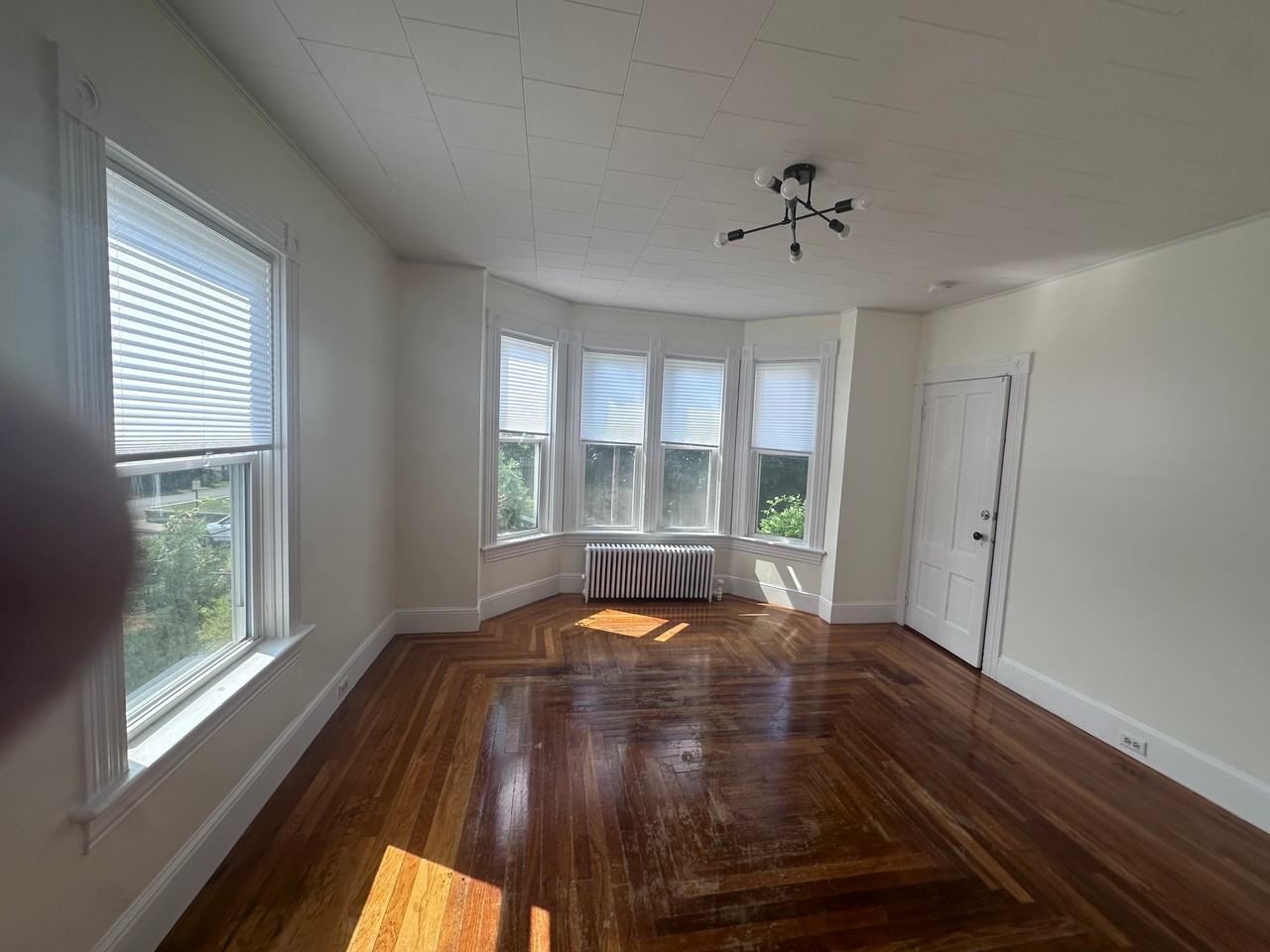 200 Ballou St #1 - Photo 4 of 8