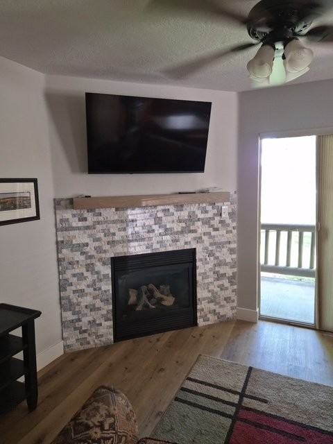 1751 W Fox Bay Dr #L101 - Photo 2 of 8