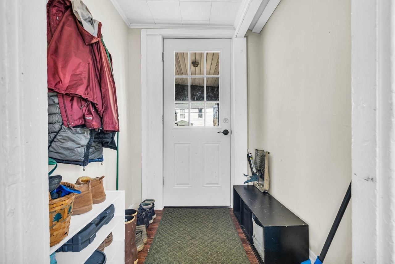 66 Union St - Photo 6 of 6