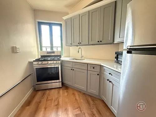 1623 Garfield St #1R - Photo 7 of 7