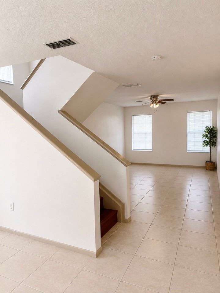 7601 Willow Park Dr - Photo 3 of 15