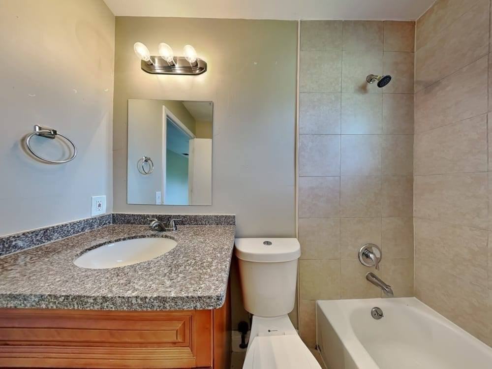 2787 Flagstone Dr Se - Photo 3 of 9