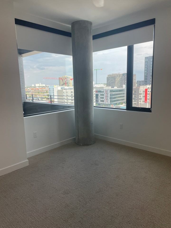 3500 Chestnut Pl #609 - Photo 4 of 20