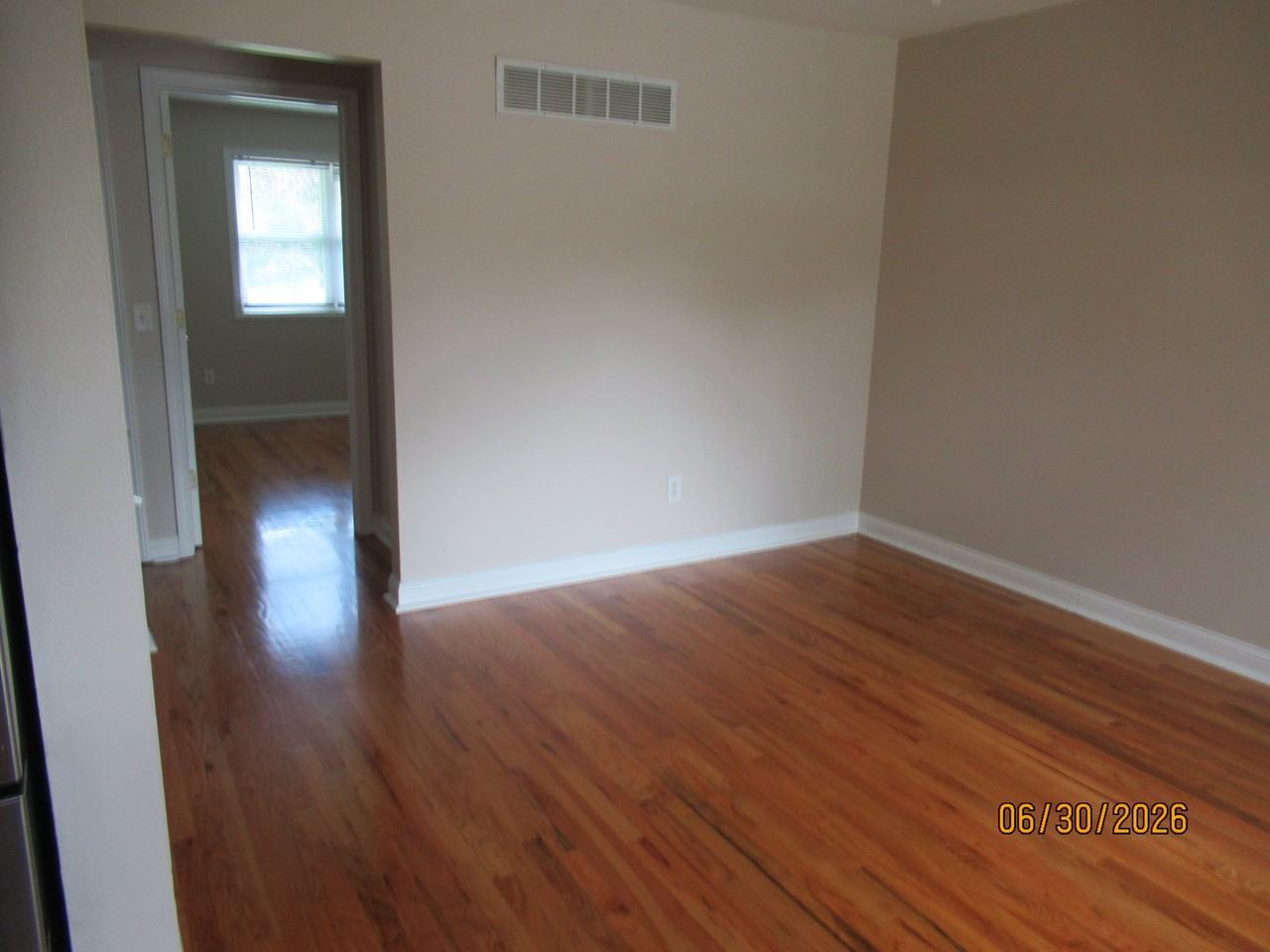 3327 Se 4th Ct - Photo 5 of 20