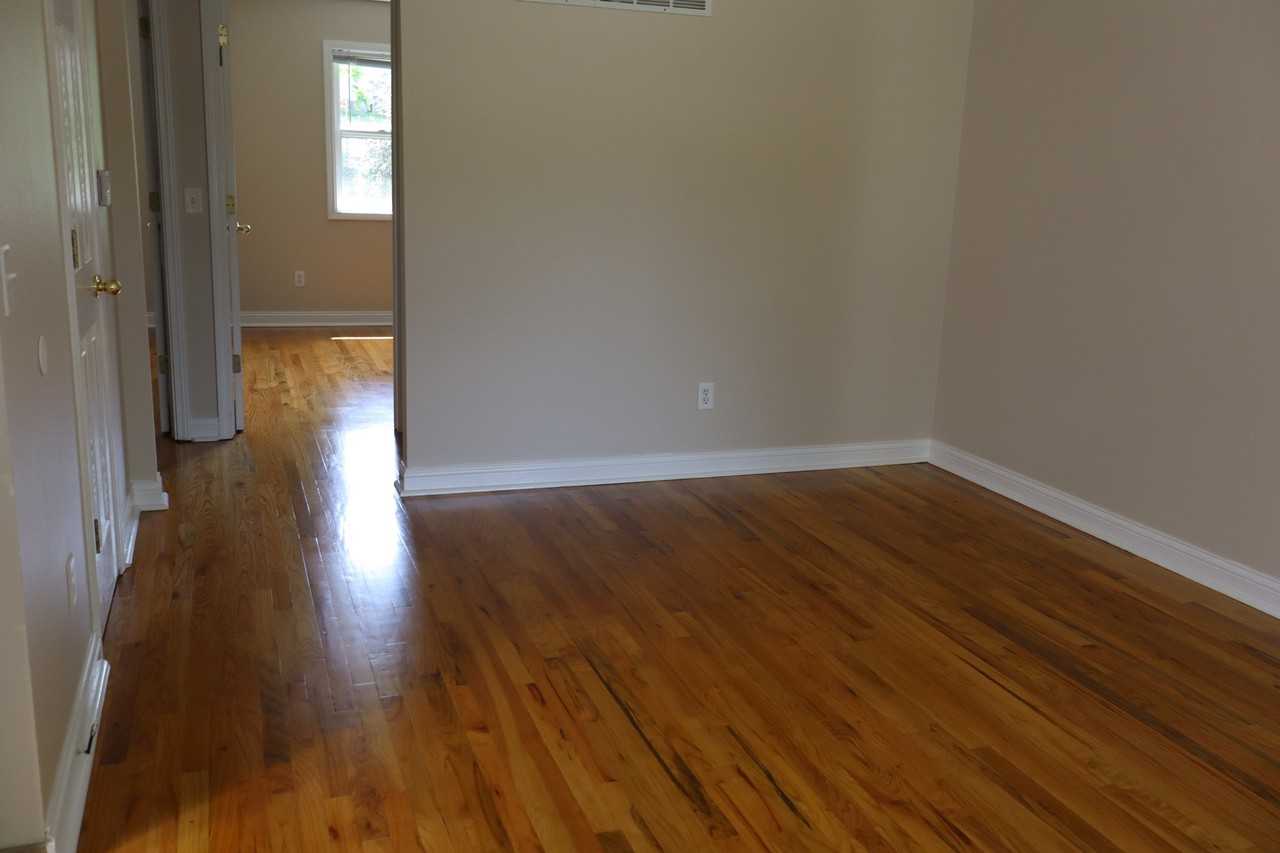 3327 Se 4th Ct - Photo 6 of 20