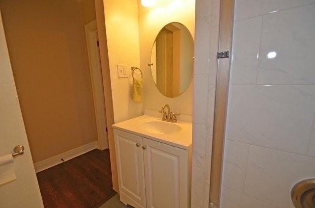 2545454 Spring St - Photo 3 of 13