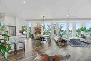 featured image of 2179 Sol Legare Rd