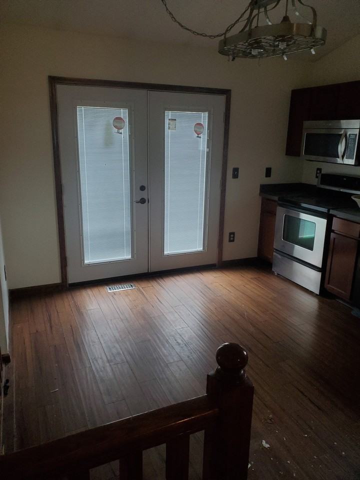 1864 Pine Grove Pl - Photo 7 of 20