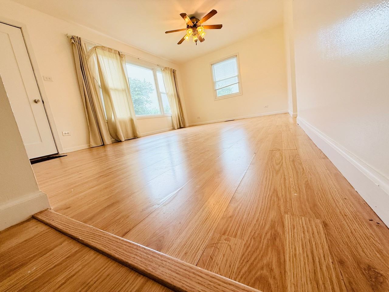 2904 Stork Ct - Photo 5 of 17