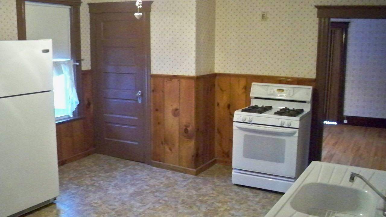 260 Walton St #2 - Photo 2 of 7