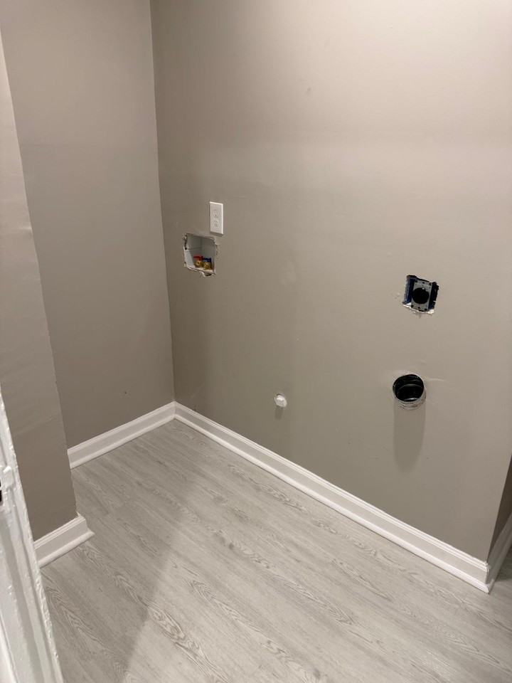 3354 Guernsey Ave - Photo 2 of 11