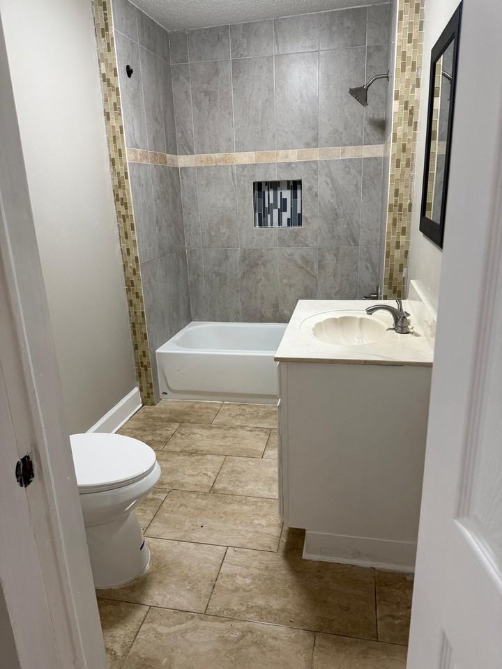 3354 Guernsey Ave - Photo 7 of 11