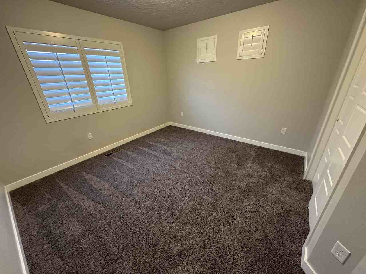 4286 W Dixon Way - Photo 6 of 11