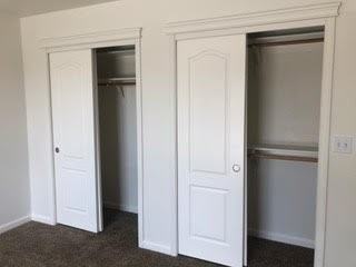 1445 Donita Dr - Photo 3 of 10