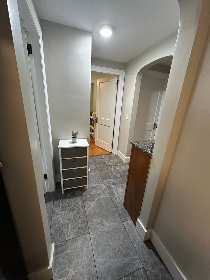 7 East St #1 - Photo 4 of 16