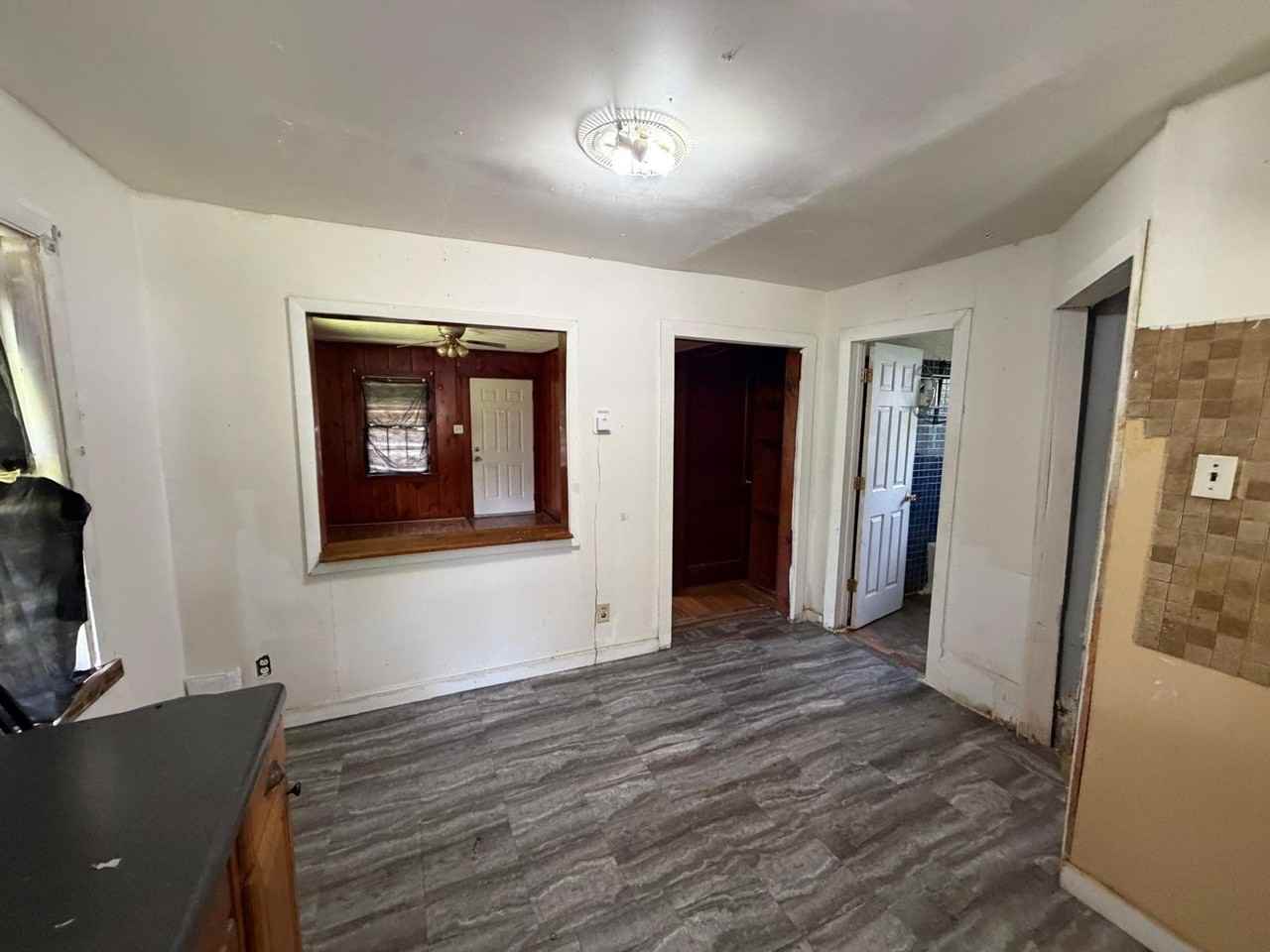 1400 S Westmoreland Ave - Photo 5 of 19