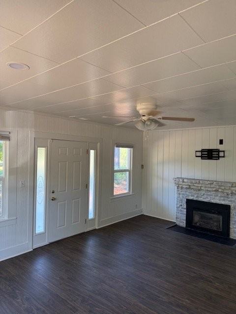 941 Liberty Ln - Photo 2 of 12