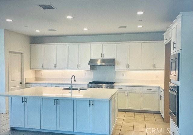 14472 Windfall Ln - Photo 2 of 8