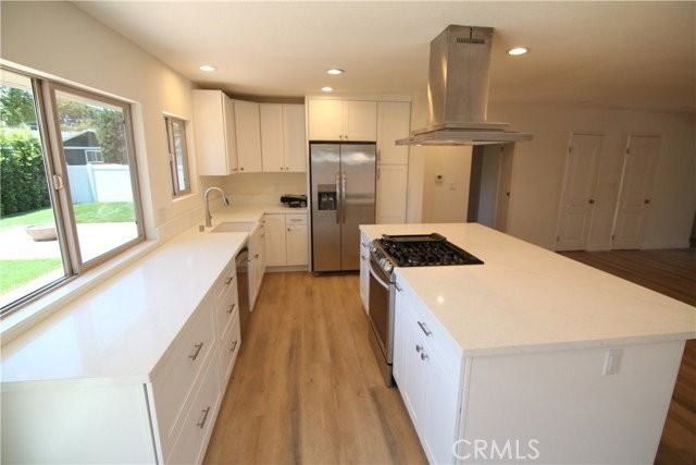 3157 Cork Ln - Photo 4 of 8