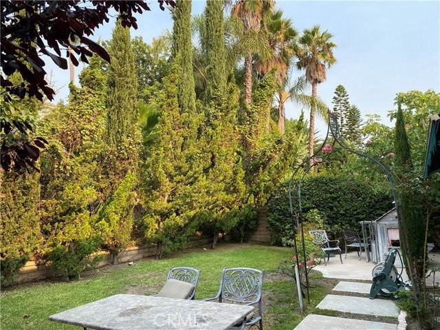 29281 Alfieri St - Photo 2 of 5