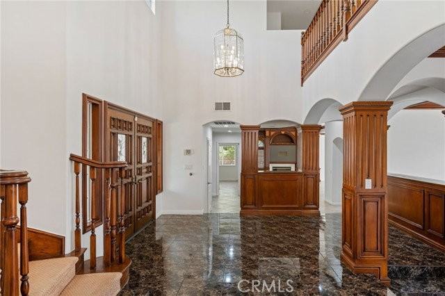 17830 Arvida Dr - Photo 3 of 7