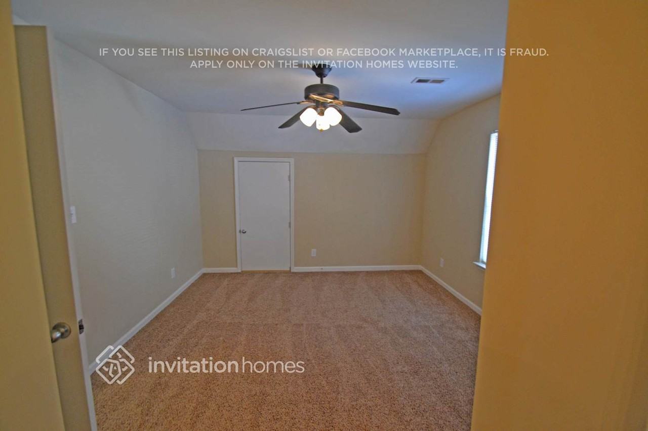 1710 Dallas Ave - Photo 5 of 9