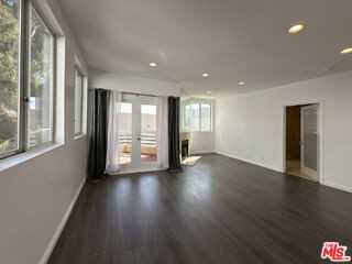 120 S Crescent Dr #102 - Photo 5 of 8