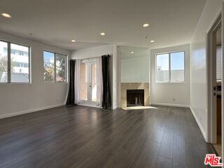 120 S Crescent Dr #102 - Photo 6 of 8