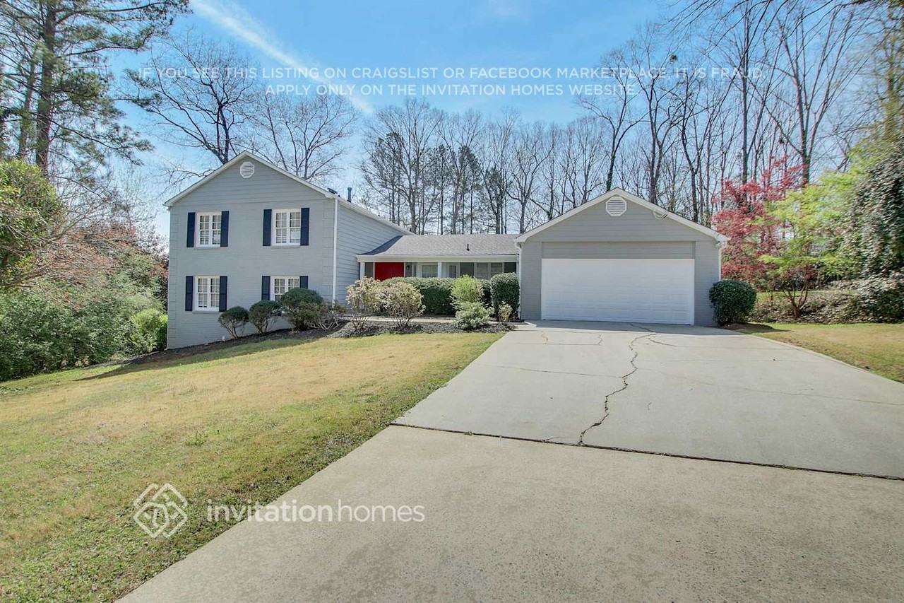 3492 Hollow Tree Dr - Photo 2 of 26