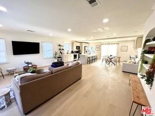 1825 Stearns Dr - Photo 5 of 8