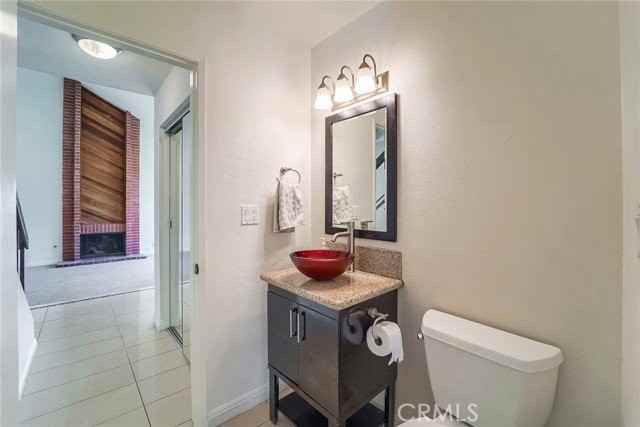 12093 Wagner St - Photo 7 of 8