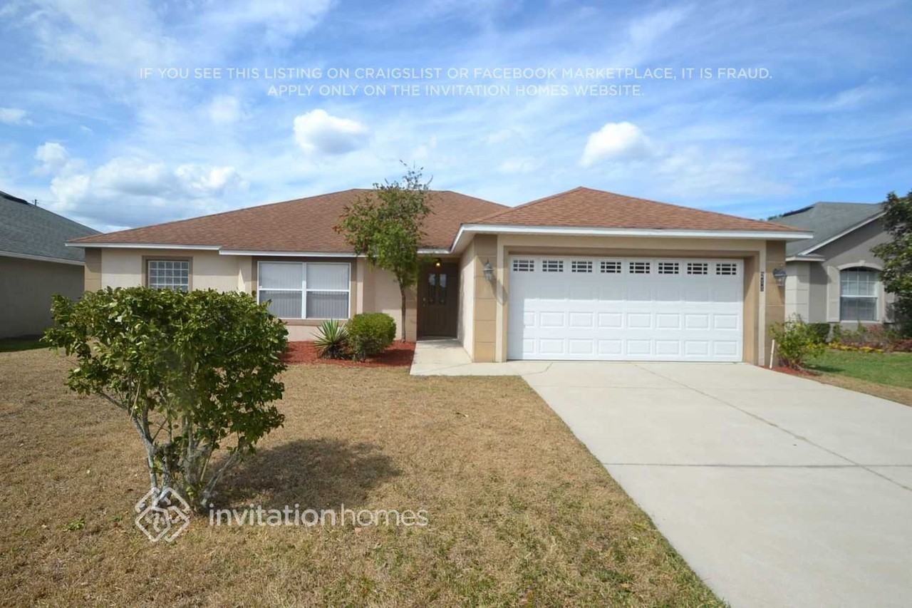 211 Compass Rose Dr