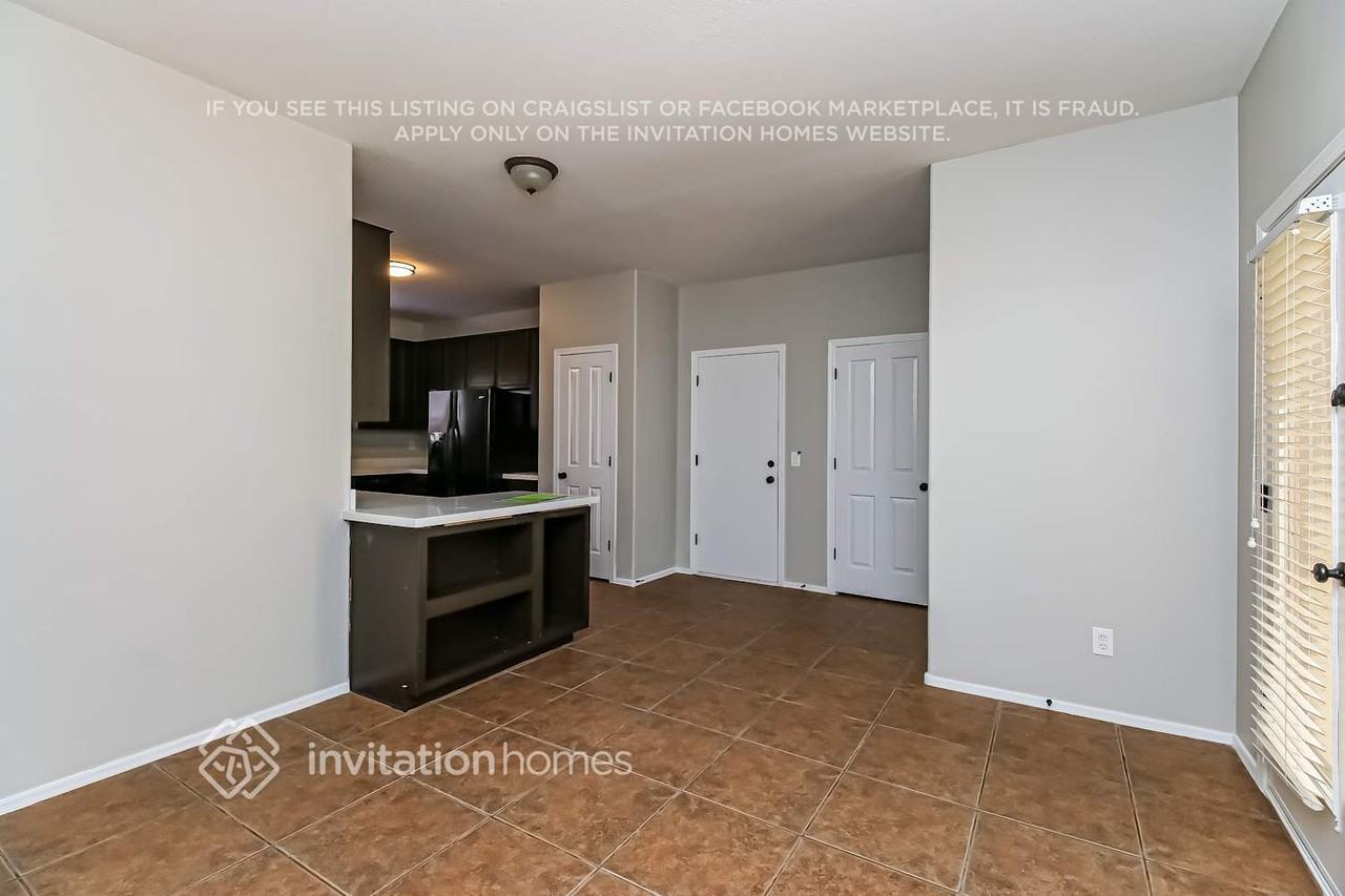 3425 E Vernon St - Photo 5 of 16