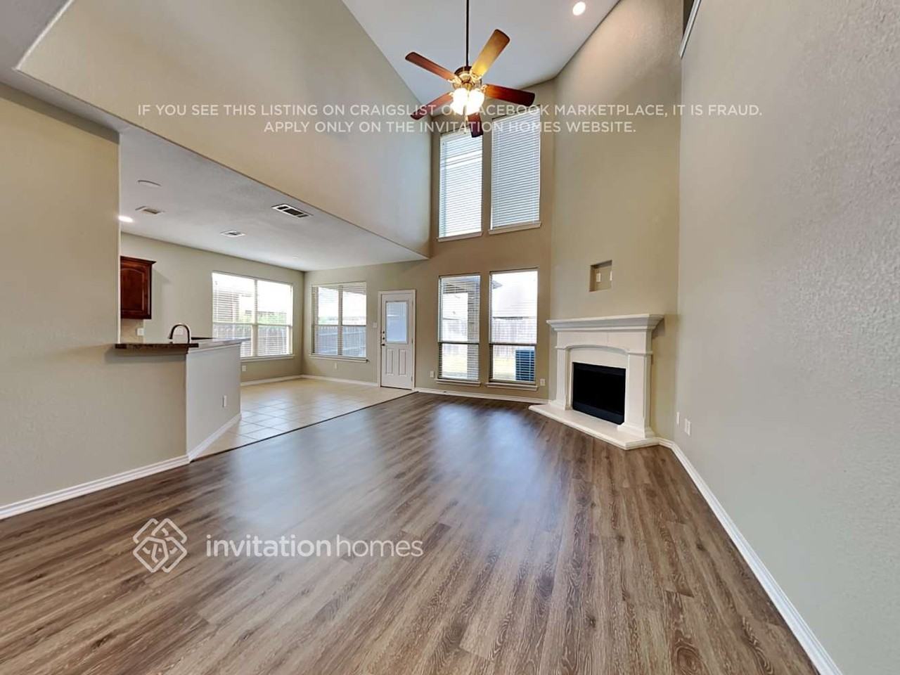 2222 Whitney Dr - Photo 5 of 22