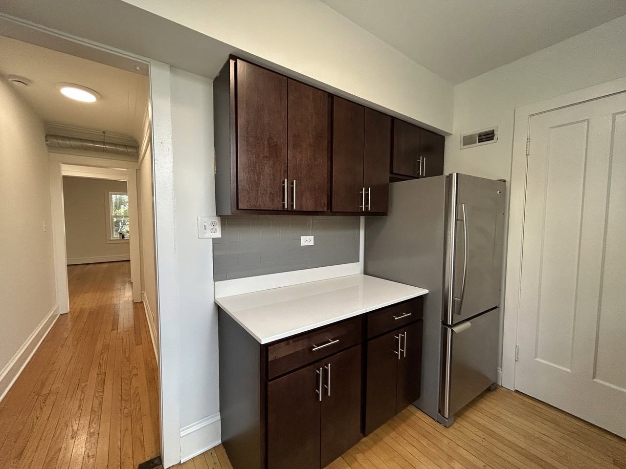 3018 N Karlov Ave #1 - Photo 3 of 8