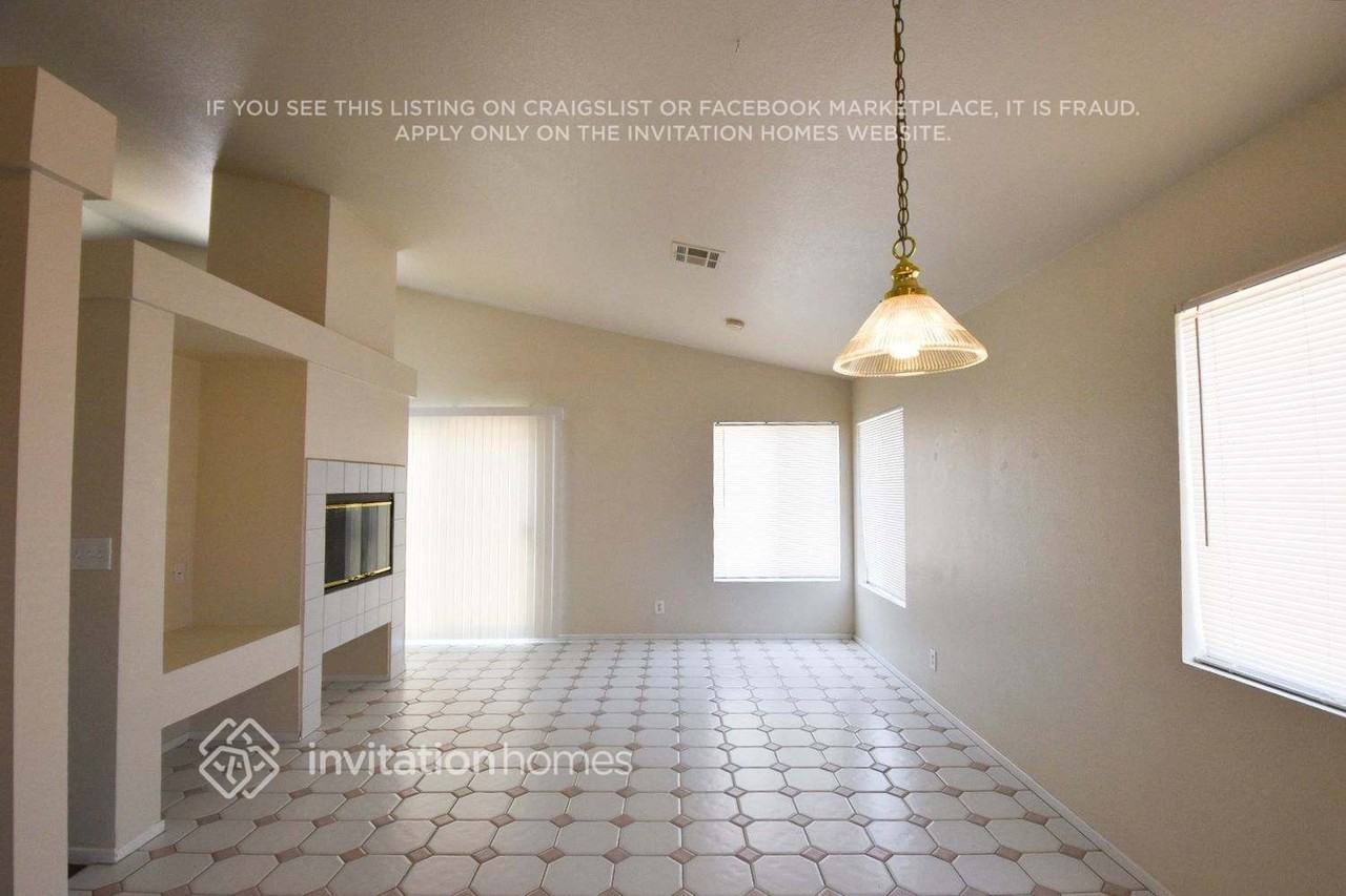 44251 Tahoe Way - Photo 4 of 13