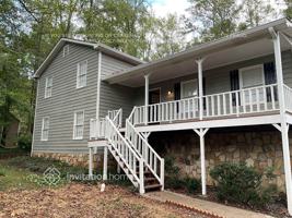 featured image of 902 Laurel Ct